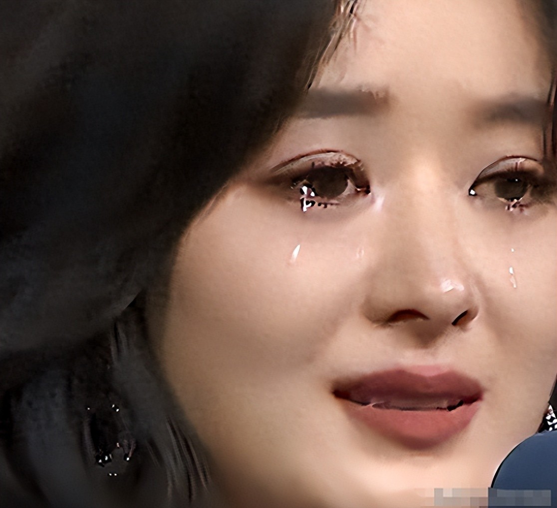 赵丽颖冯绍峰感情走向_近日明星重大热点事件,_赵丽颖紧急送医事件