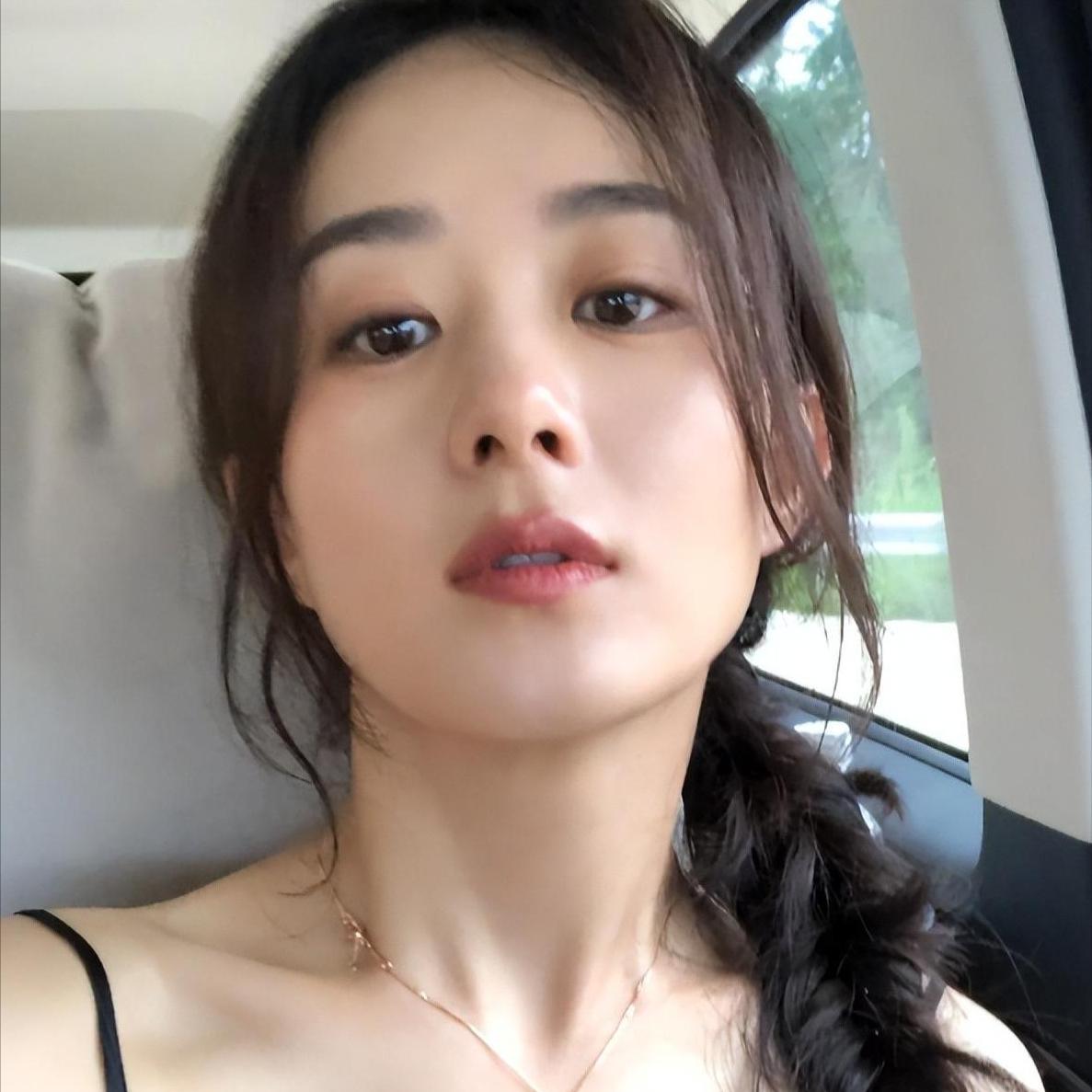 近日明星重大热点事件,_赵丽颖紧急送医事件_赵丽颖冯绍峰感情走向